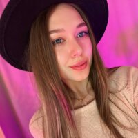 CamilaLav webcam