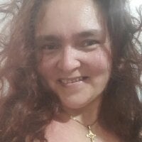 ANNYHERNANDEZ21 webcam model