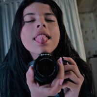 anahixblonde's Offline Chat Room