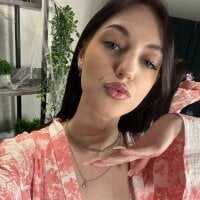 AdellaMacht webcam model