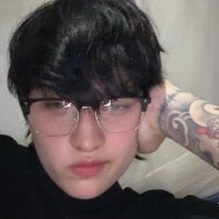 forever_youg webcam model