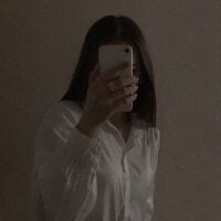 ashley_star8 Adlı Modelin Çevrimdışı Sohbet Odası