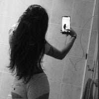 kellyouuuu's Offline Chat Room