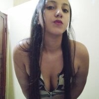 Model Gomita_333