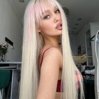 AlineDenls Cam Model Profile | Stripchat