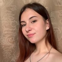 AlyssiaEatherton fully nude on webcam for live porn video chat