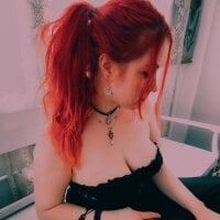 ninamadeleine's Offline Chat Room