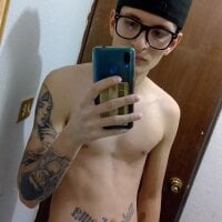 sivitos69's Offline Chat Room