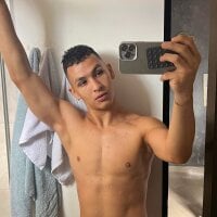 liuscast22 webcam model