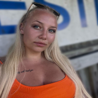 Miaharderxxn Offline chat-huone