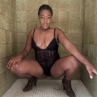 EvaCreamy808 webcam model