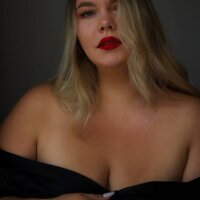 Aura_peach
