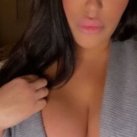 pnkcupcakexo's Offline Chat Room