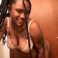PrettyGal_Tingz webcam
