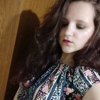 Gloria_Starxspacy's Offline Chat Room