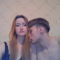 Hea_n_Sofi's Offline Chat Room