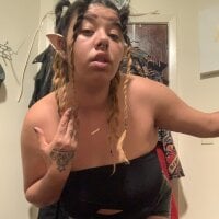 SapphyreMoon webcam model