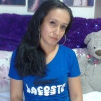 Esmeralda_Pryce69のオフラインチャットルーム