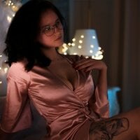 Violet_Ferguson webcam model