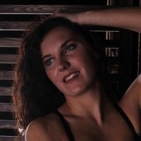 MilaBell offline chat-rom