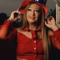 Saraa_smiith webcam model