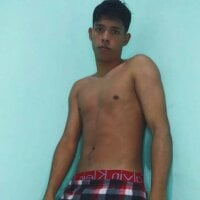 Soyblackboyofcc webcam
