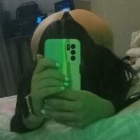 lili_moonn webcam