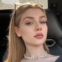 MoiraBaskett model avatar