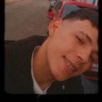 x_killuaa_x webcam model