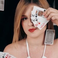 Emmaa_Blonde webcam model
