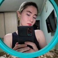 SuzanneMartinh's Avatar Pic