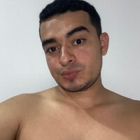 Camilo002 Chat Room offline