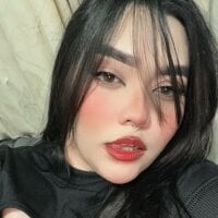hinazuru webcam model
