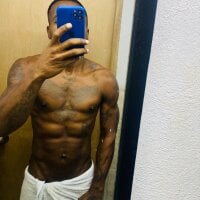 Damian_hart_24CM webcam model
