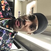 BigDickTarzanXxX's Offline Chat Room