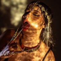 sophieee_art webcam model