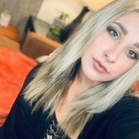 SassyKatie's Offline Chat Room
