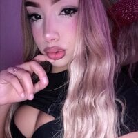 Sofi_hdz webcam model