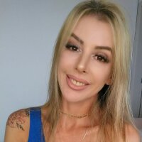 carolinesampaio