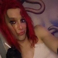 kikiwonderbar webcam model