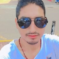 Yrresistible666 webcam model