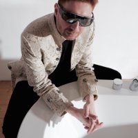 Dominus-Elias-Frankのオフラインチャットルーム
