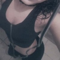 Nathalieedoll's Offline Chat Room