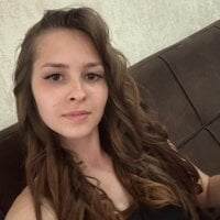 Lira_Velvet