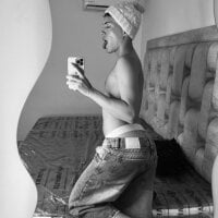 Iam_criss09 webcam model