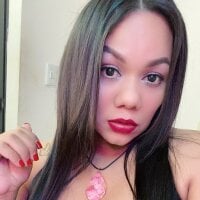 kiara_sofiaa webcam model