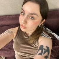 EvaMilluer webcam model