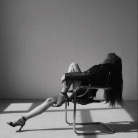 AlisaLive1337's Offline Chat Room