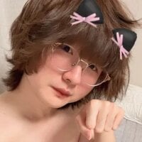 Milo_Pretty81 webcam