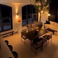 NewYorkLondon's Avatar Pic